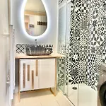 Bas De La Sablhyeres- 300m De La Capte - 2 Hebergements Disponibles Hyeres