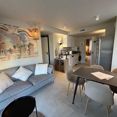 Villa Avec 200M De Jardin Prive La Sablhyeres Holiday home