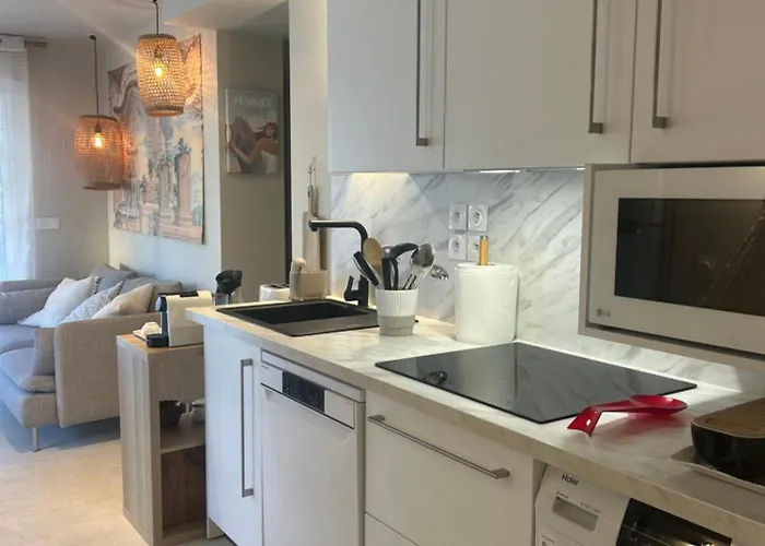 Bas De La Sablhyeres- 300m De La Capte - 2 Hebergements Disponibles *